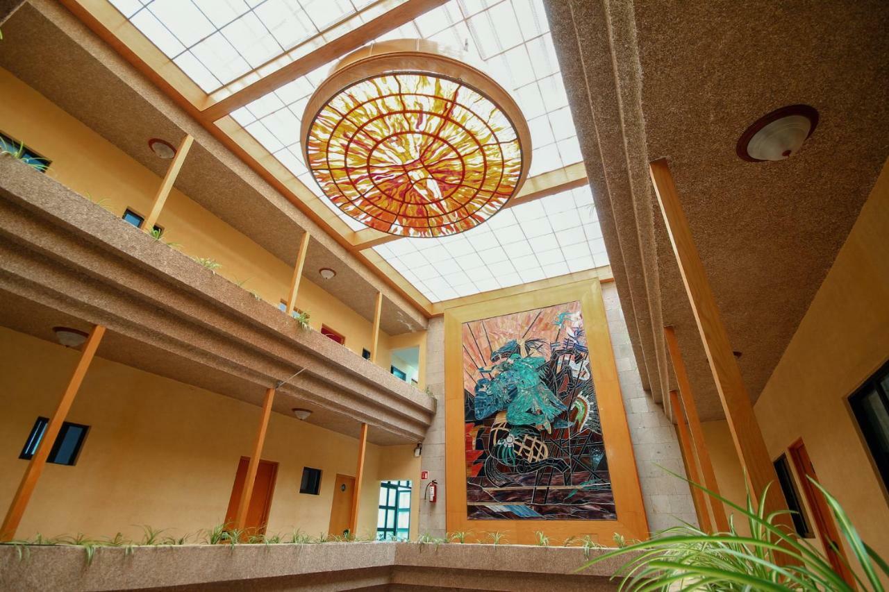 Hotel El Conquistador Monarca. Zitácuaro エクステリア 写真