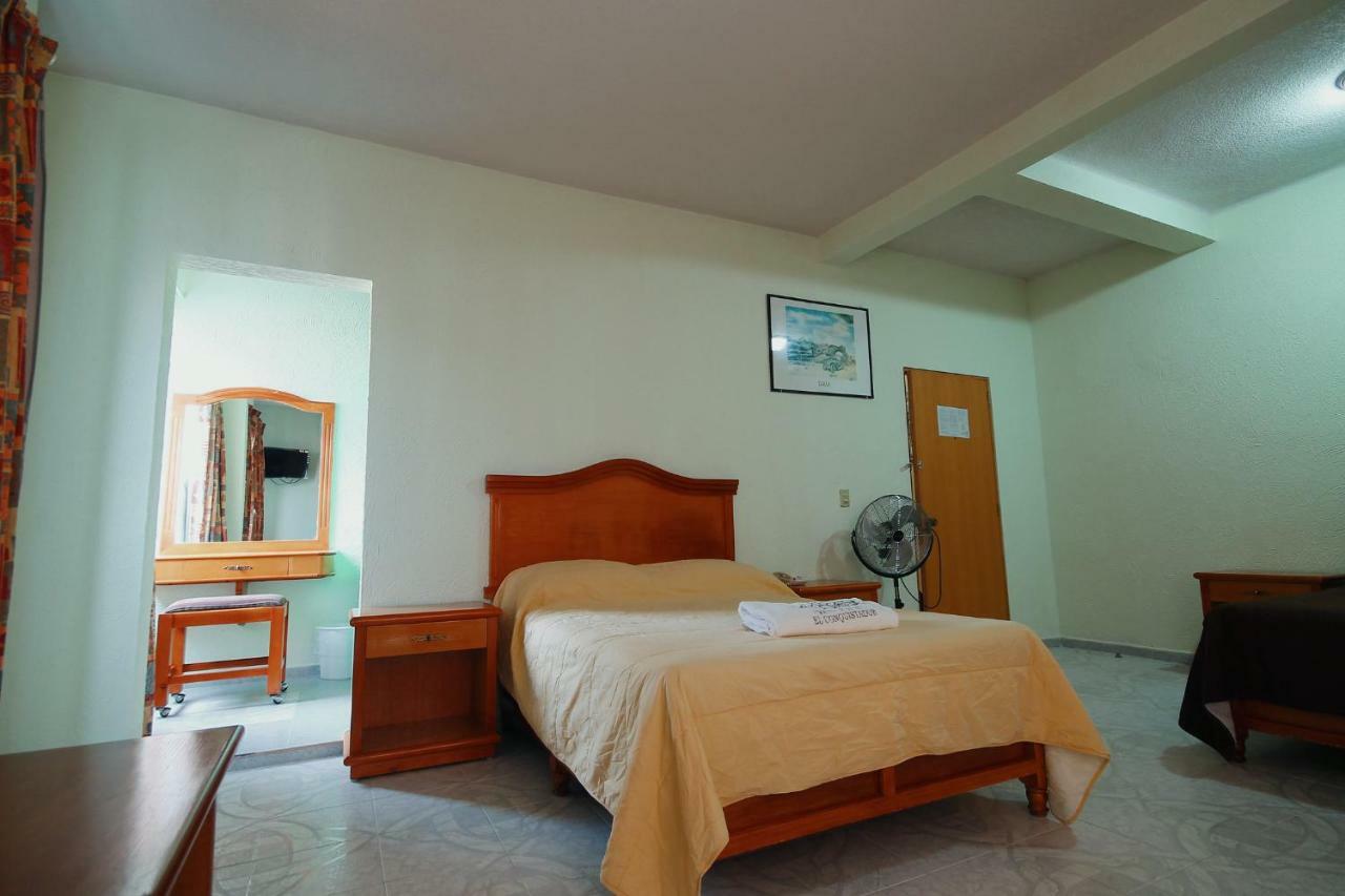 Hotel El Conquistador Monarca. Zitácuaro エクステリア 写真