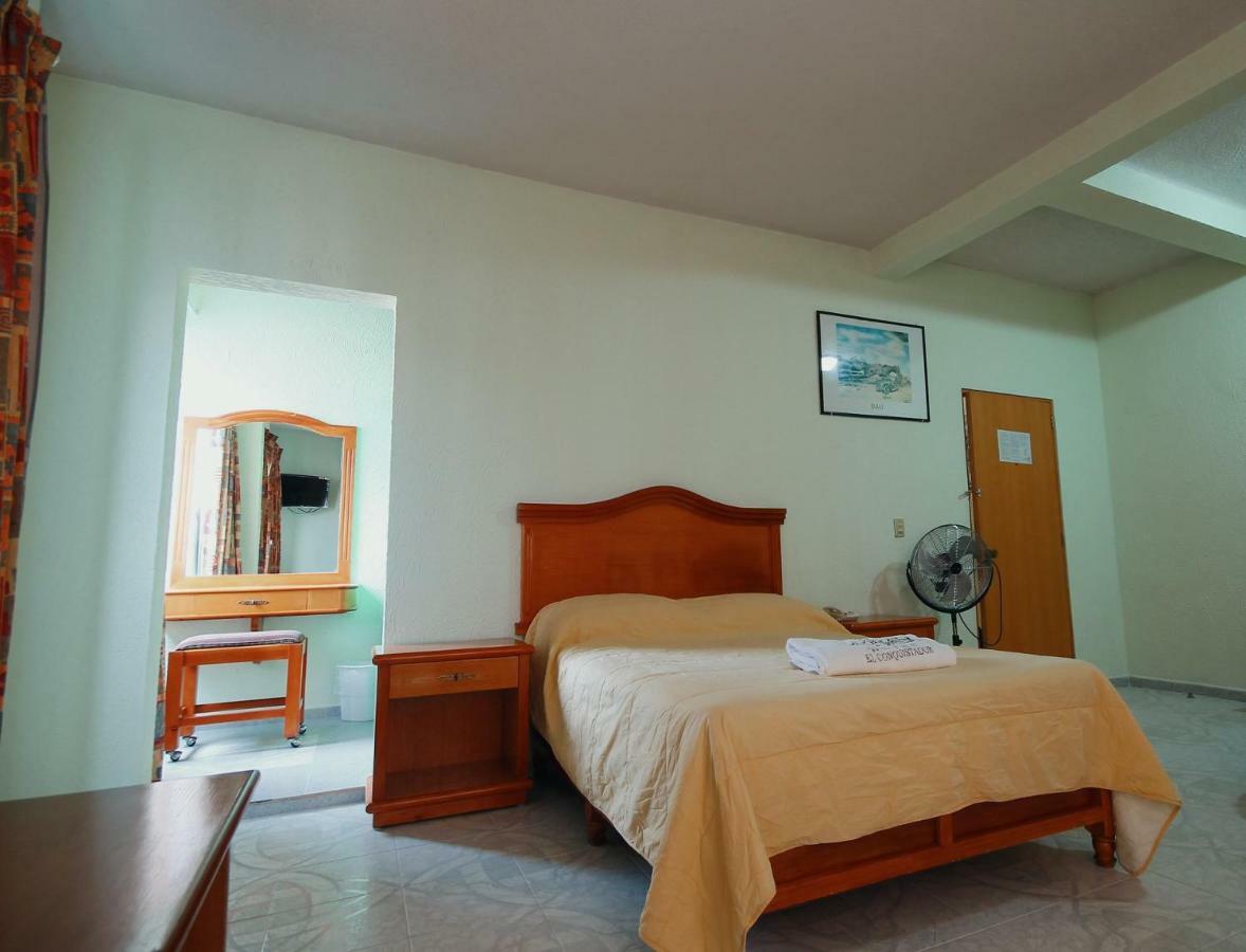 Hotel El Conquistador Monarca. Zitácuaro エクステリア 写真